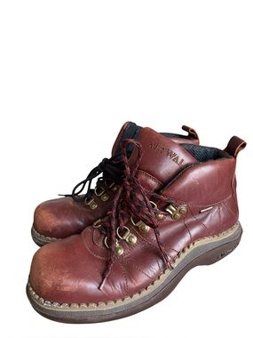 Airwalk men’s brown leather boots size 8.5